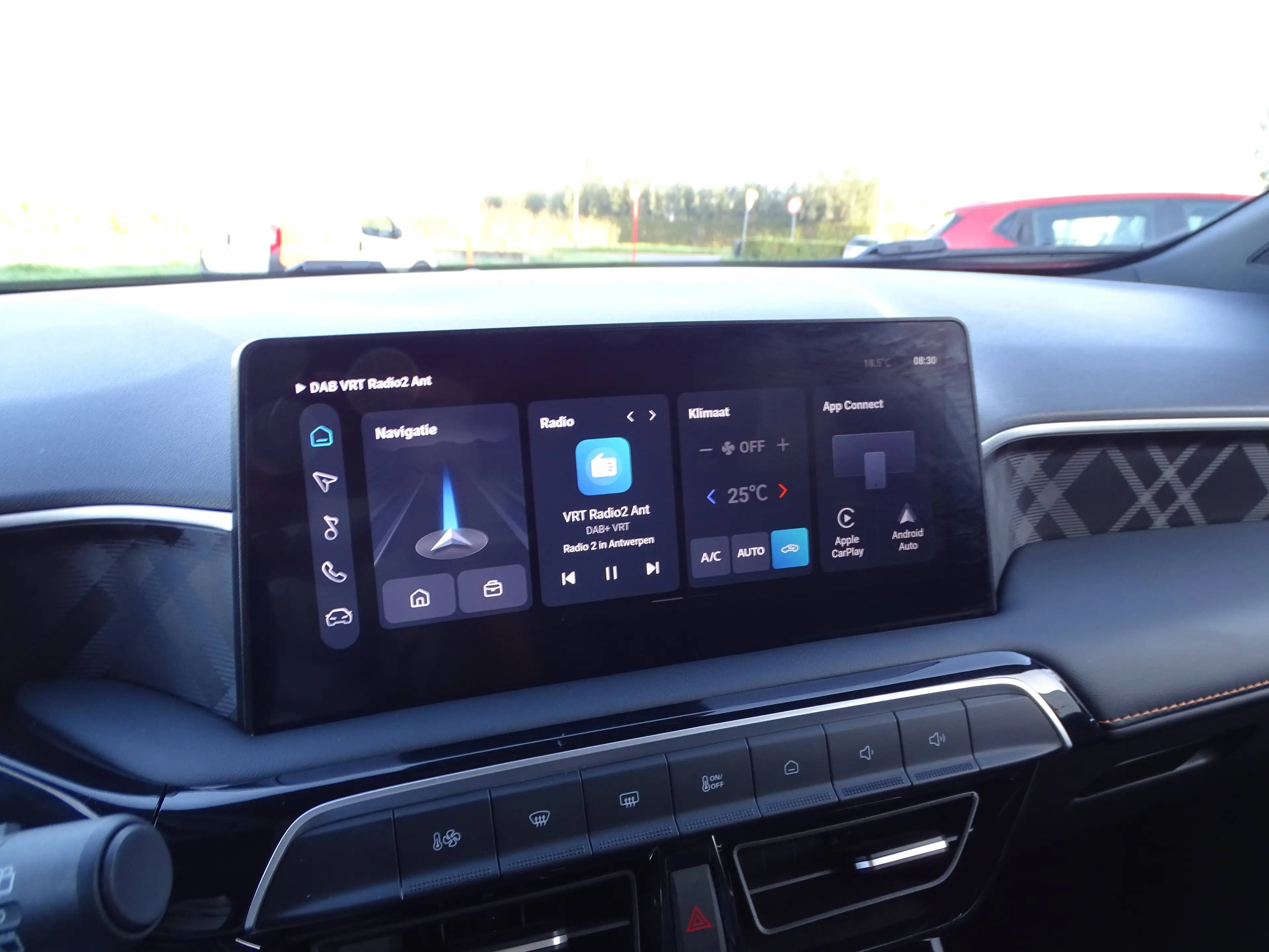 MG MG3 HEV HYBRID+ LUXURY — photo 10