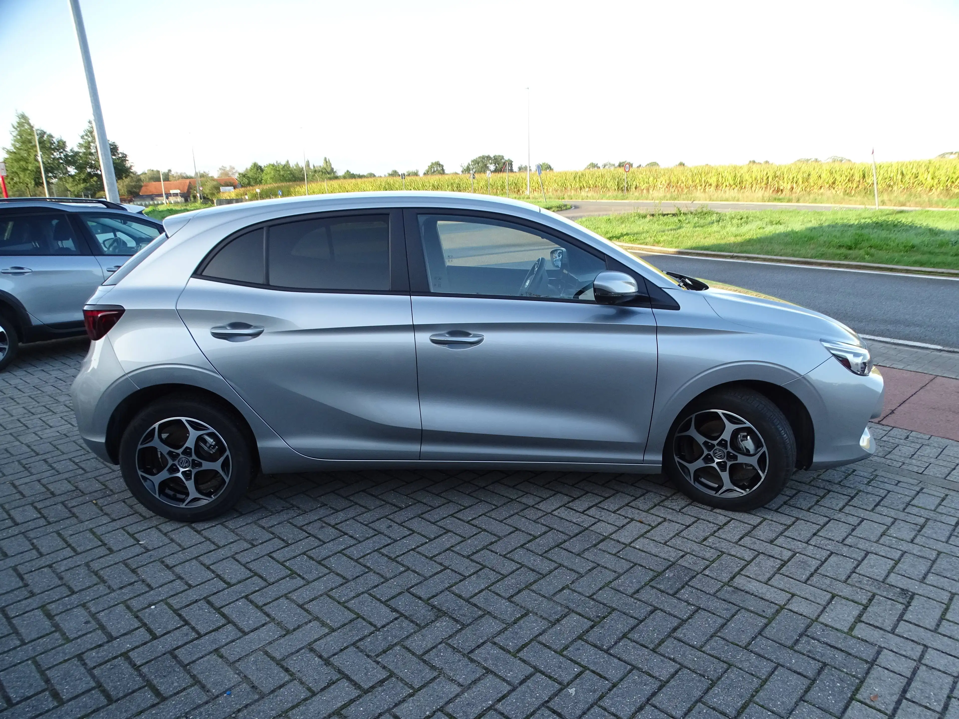 MG MG3 HEV HYBRID+ LUXURY — photo 3