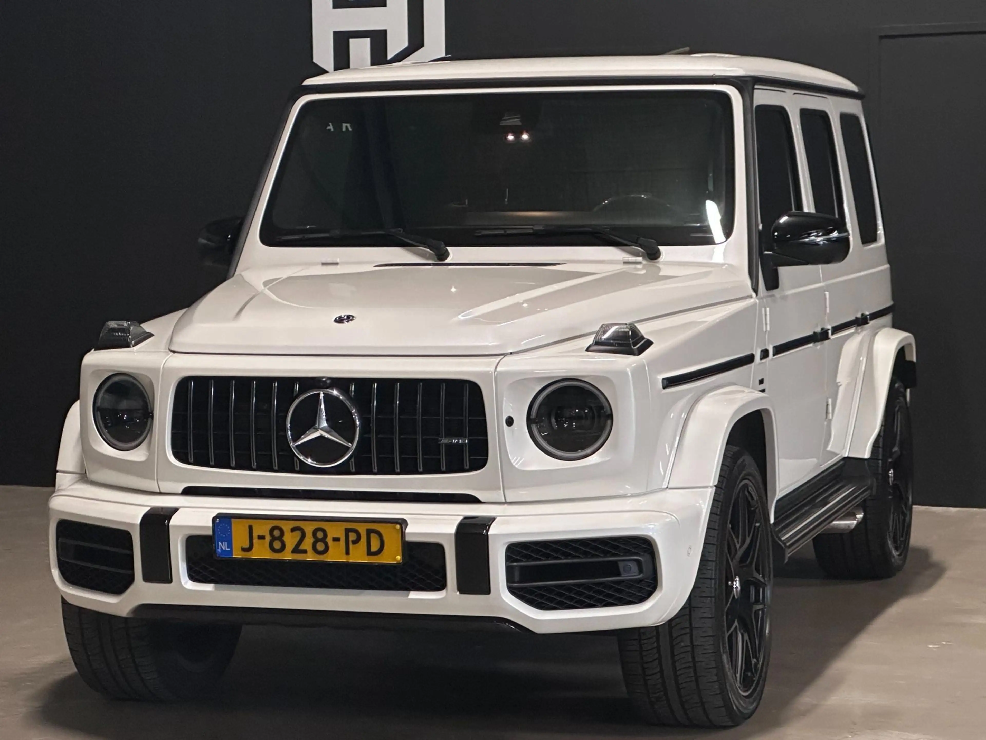 Mercedes-Benz G 63 AMG Manufaktur Full — photo 5