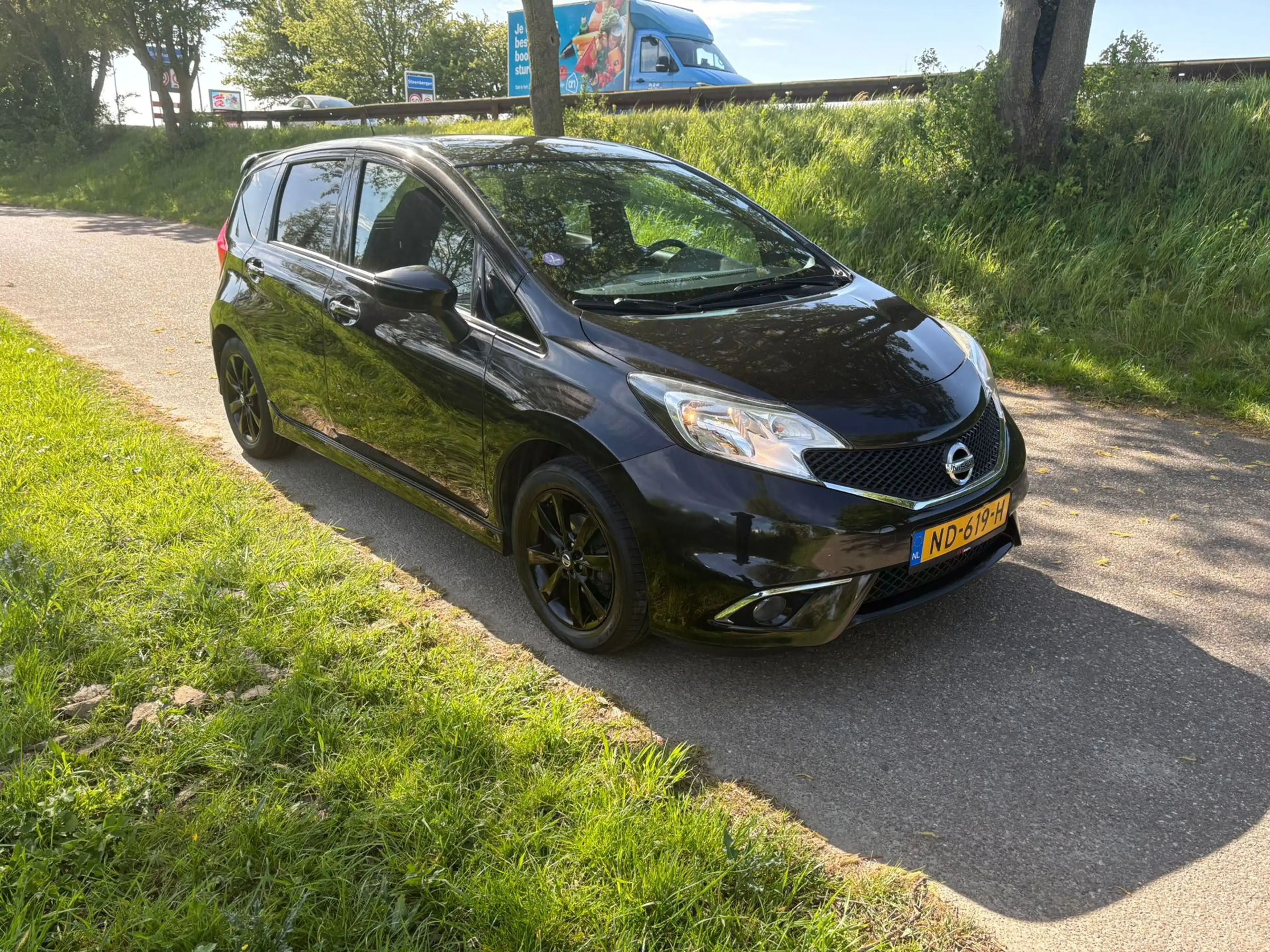 Nissan Note 1.2 Black Edition Airco Navi — photo 9