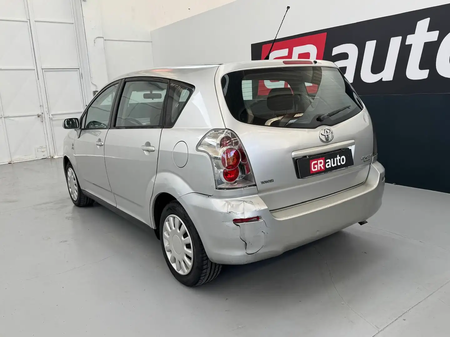 Toyota Corolla Corolla 2.0 16V D-4D 5 porte Sol Grigio - 2