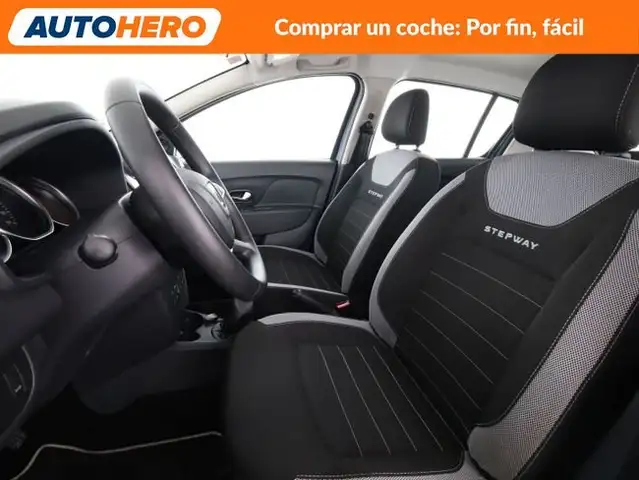Dacia Sandero view 11