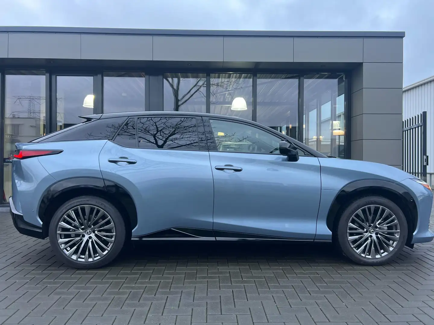 Lexus RZ 450e President Line 71 kWh pano infrarood verwarmi Niebieski - 2