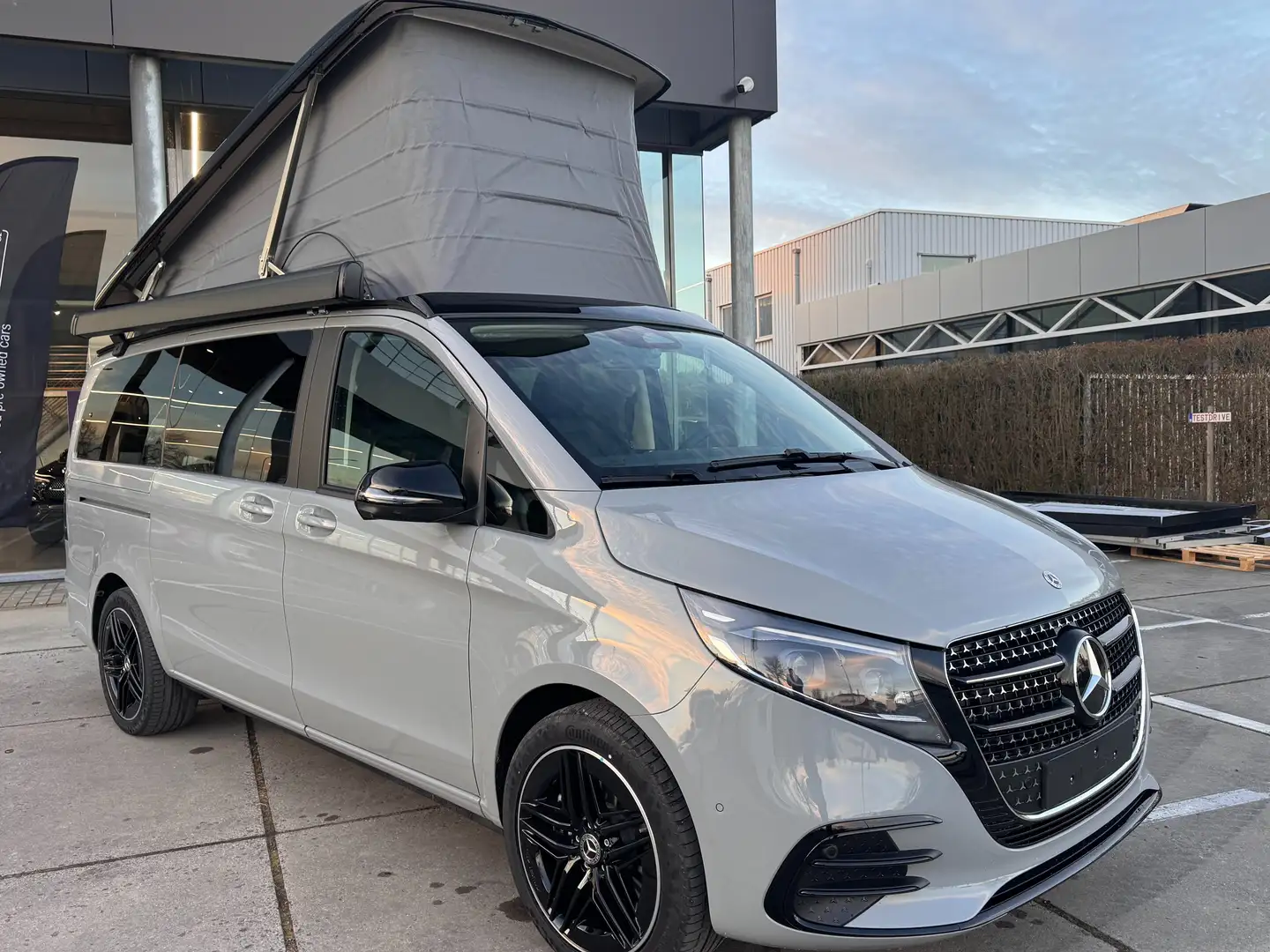 Mercedes-Benz Marco Polo 300D/ 100.307+BTW/ 4x4/Luchtvering/ AMG Grau - 1