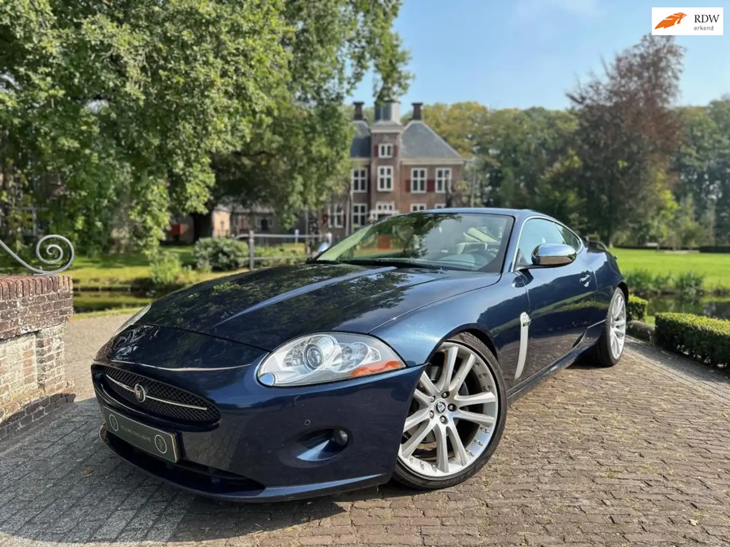 Jaguar XK 4.2 V8 Coupé | Youngtimer | Elek. Stoelen | Crème Azul - 1