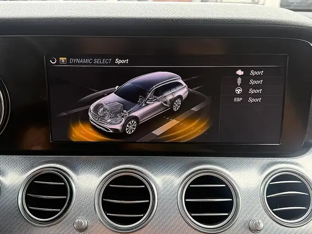 Mercedes-Benz E-Class view 15