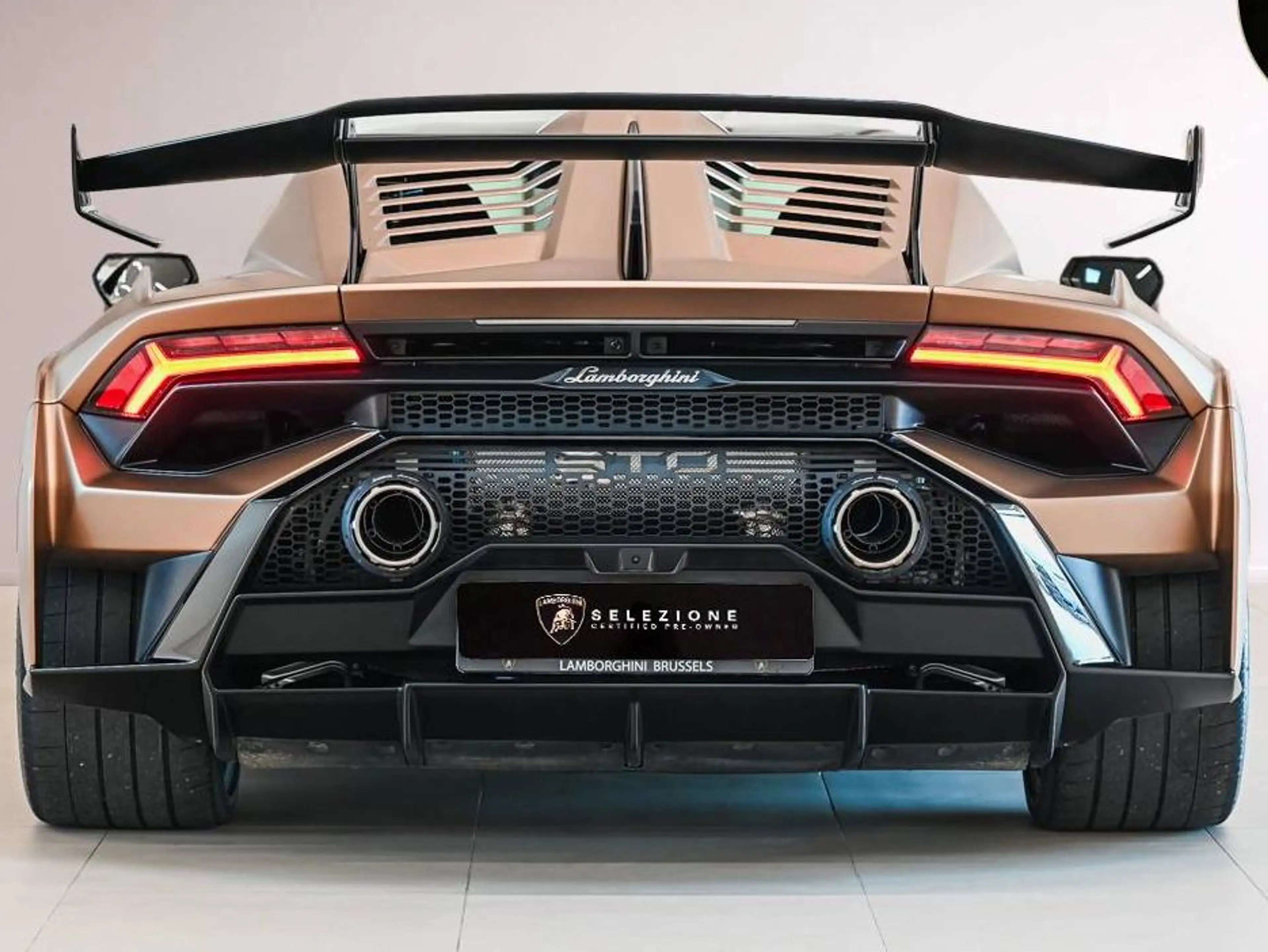 Lamborghini Huracán Huracan 5.2i V10 40v LP640-2 STO — photo 4