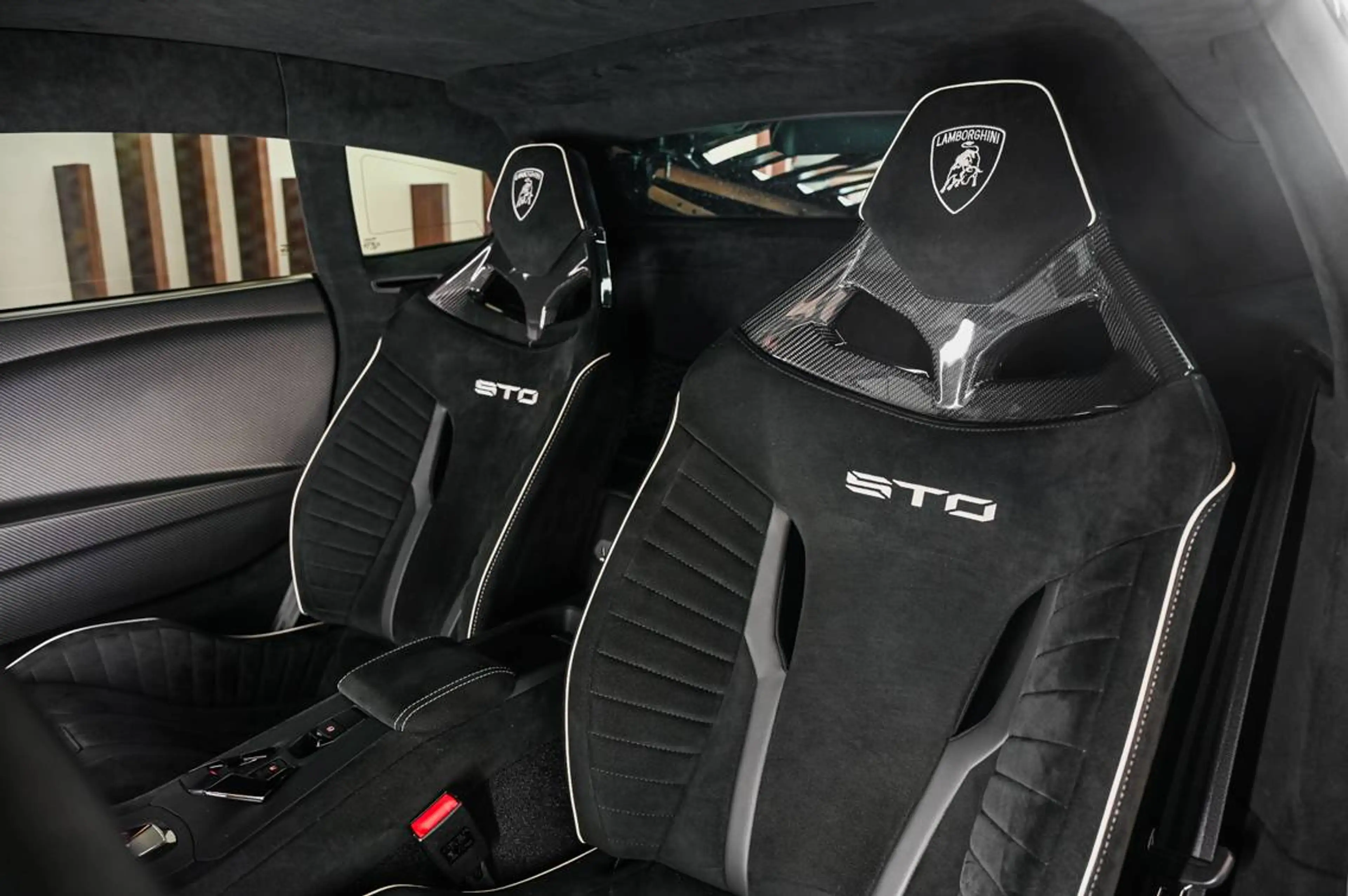 Lamborghini Huracán Huracan 5.2i V10 40v LP640-2 STO — photo 7