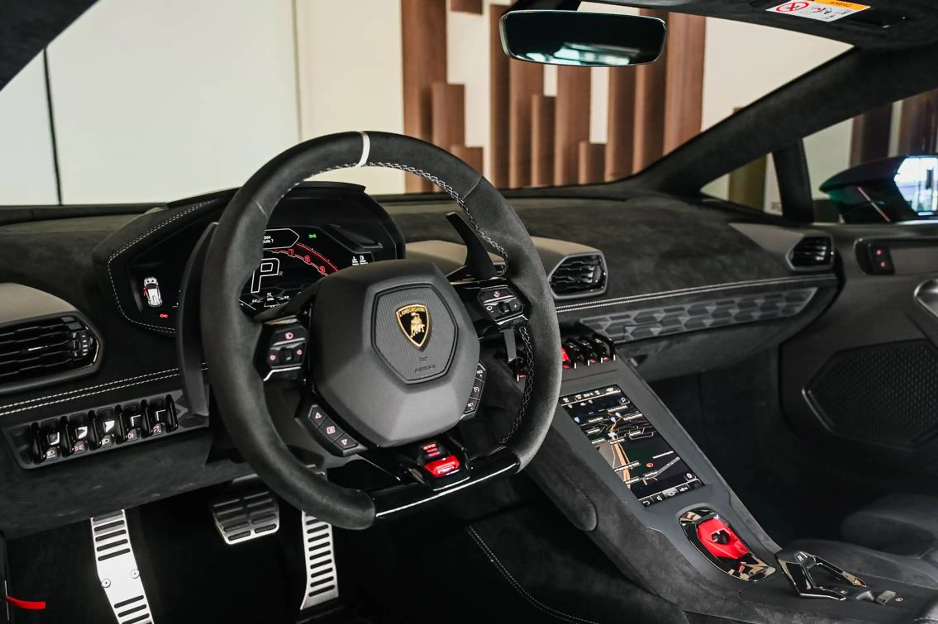 Lamborghini Huracán Huracan 5.2i V10 40v LP640-2 STO — photo 9