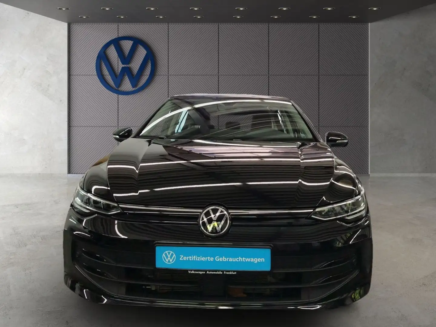 Volkswagen Golf VIII 1.5 eTSI DSG Life FrontAssist LED DAB+ Schwarz - 2