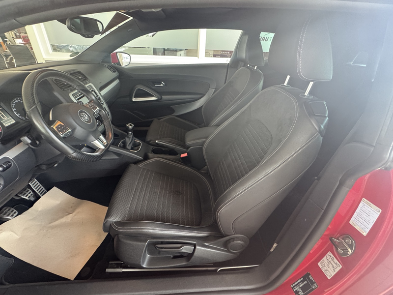 Volkswagen Scirocco 2.0 TDI Sport 1. Hand Alcantara Panoram — photo 10