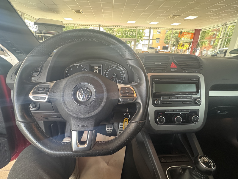Volkswagen Scirocco 2.0 TDI Sport 1. Hand Alcantara Panoram — photo 13