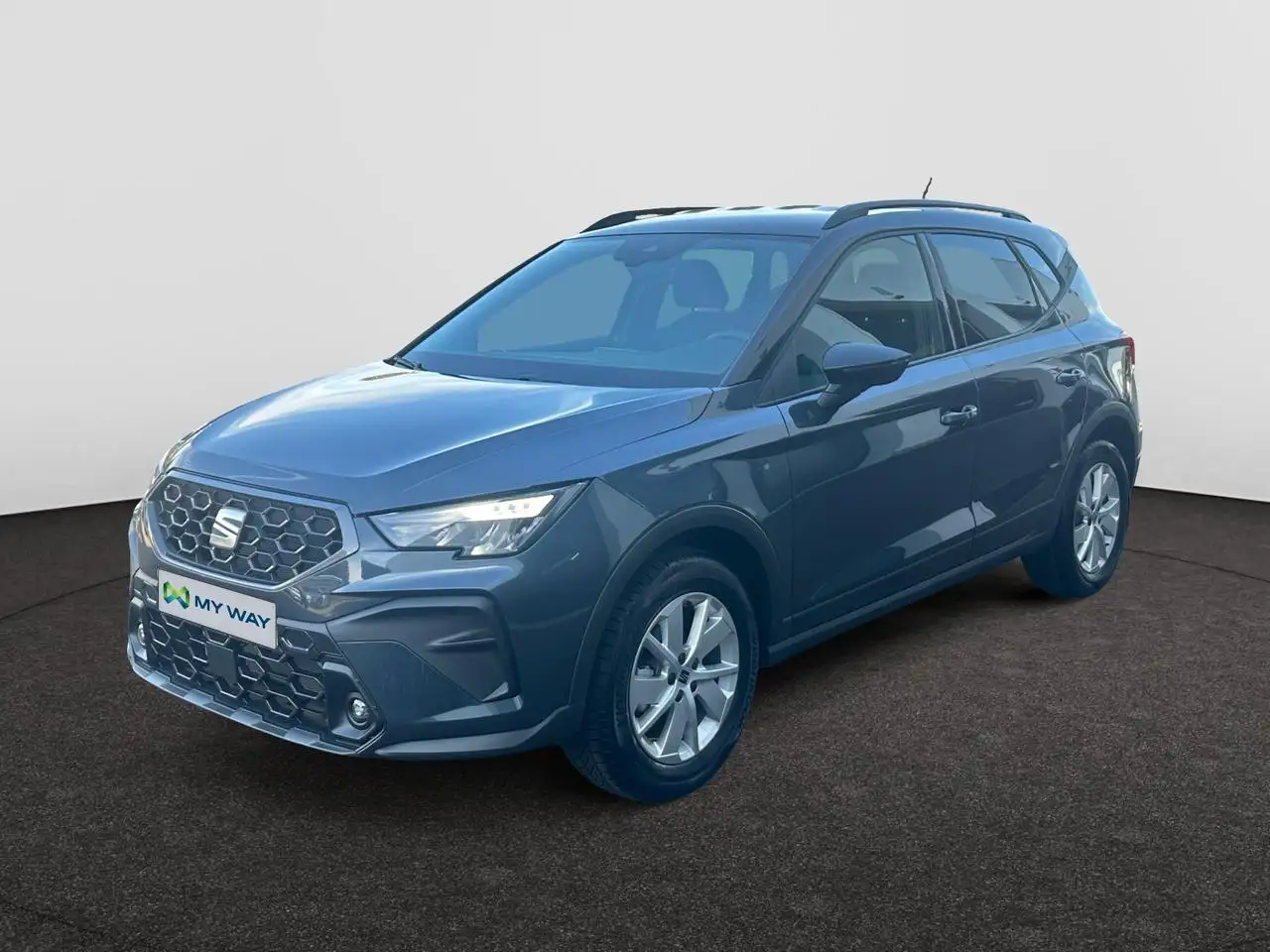 SEAT Arona 1.0 TSI Play Plus DSG — photo 1 of 15