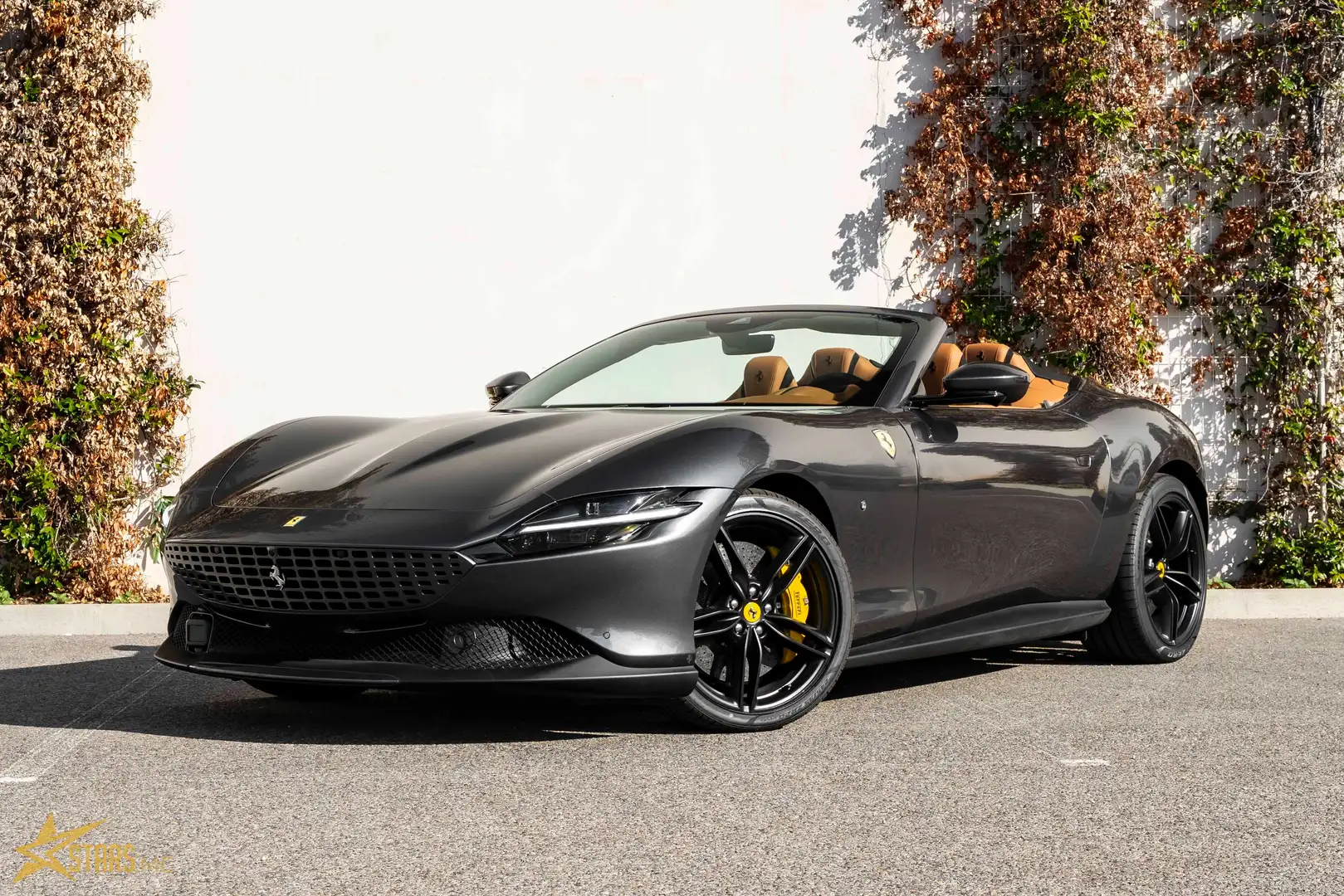 Ferrari Roma Roma Spider V8 4.0 620ch Gris - 2