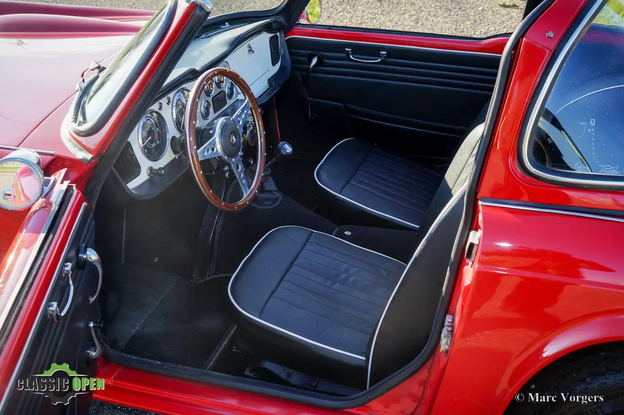 Triumph TR4 Surrey Top, foto 5