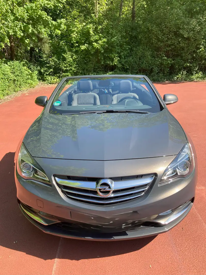 Opel Cascada Cascada 1.4 Turbo Innovation Šedá - 2