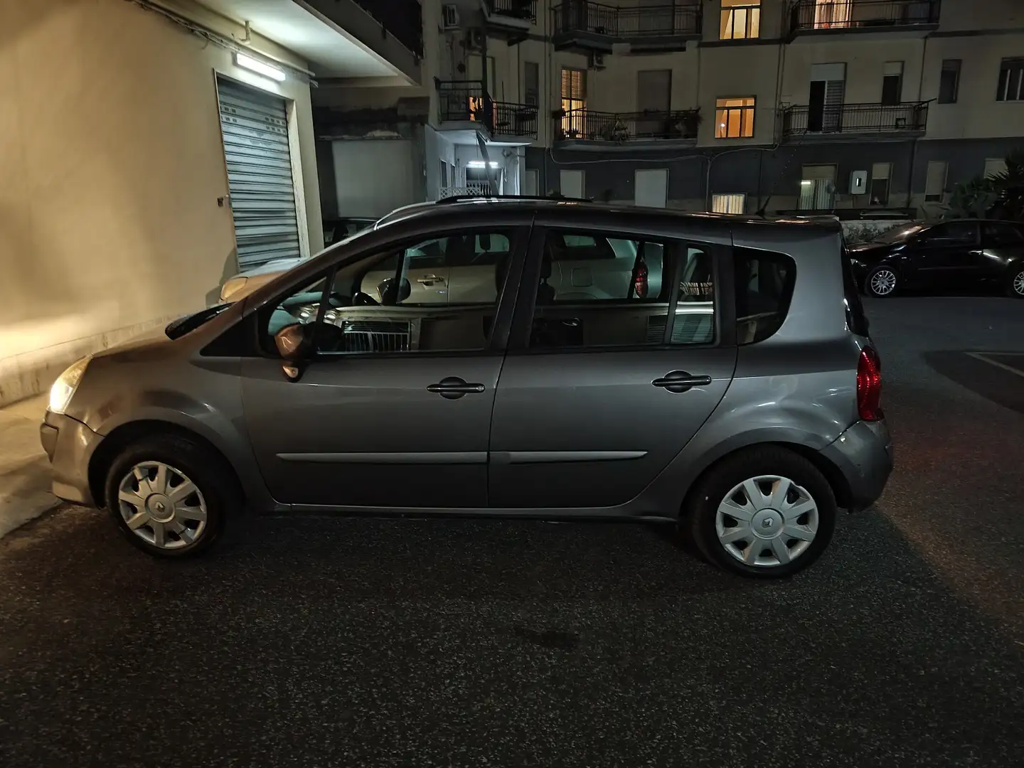 Renault Grand Modus 1.5 dci - 2