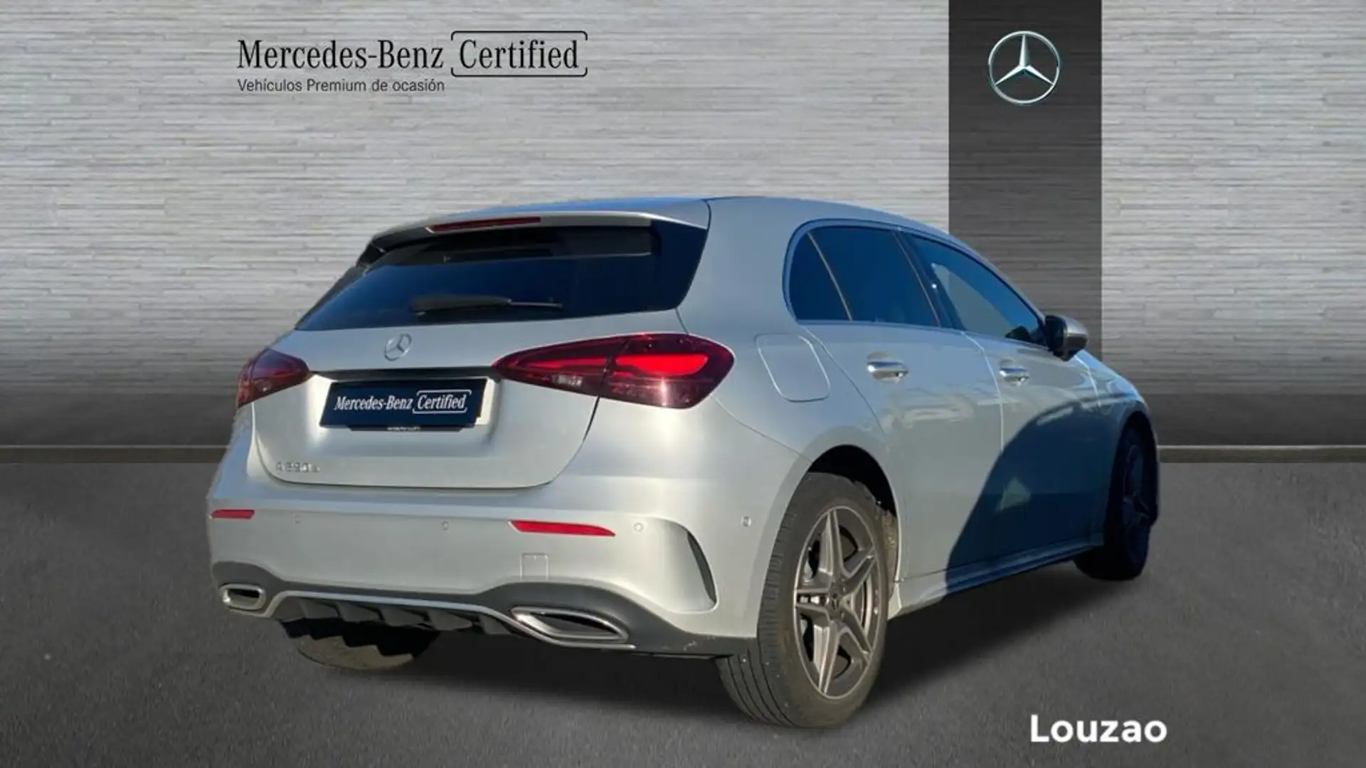 Mercedes-Benz A 250 e Compacto - 2
