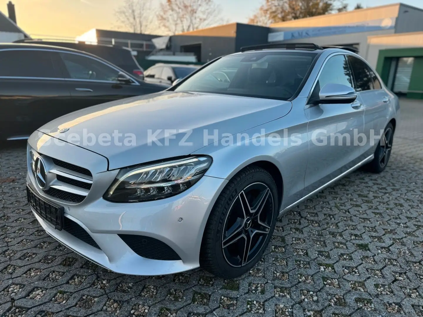 Mercedes-Benz C 200 d Avantgarde Limo -Panorama-LED-AMG 18 Zoll Argent - 1
