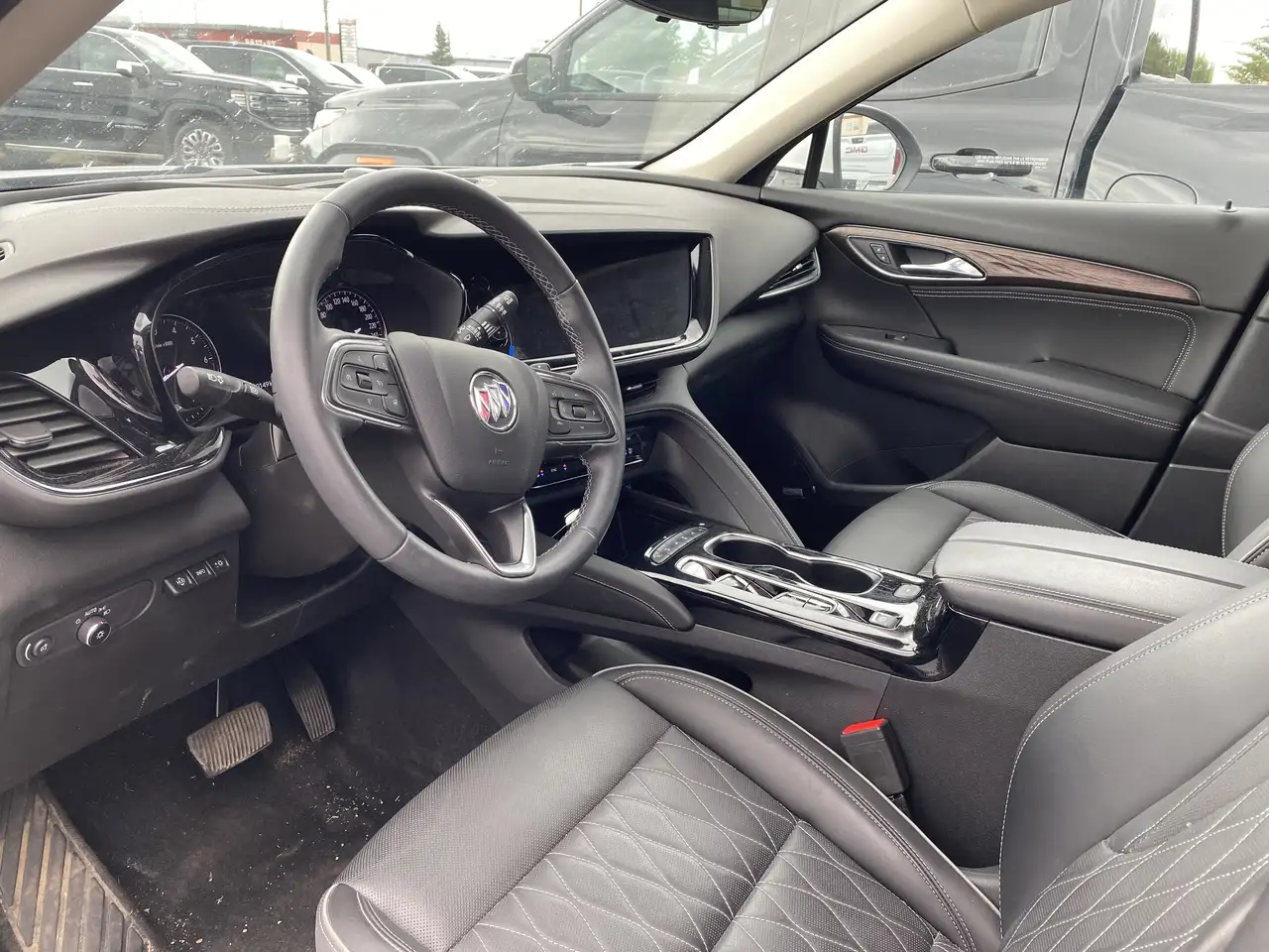 Buick Envision photo Buick Envision