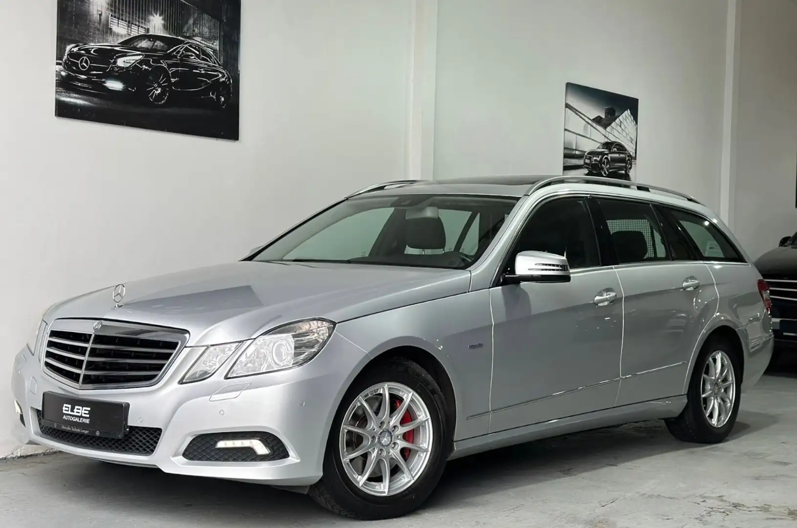 Mercedes-Benz E 350 CGI T BlueEfficiency 7G-Tronic Avantgarde Silber - 2