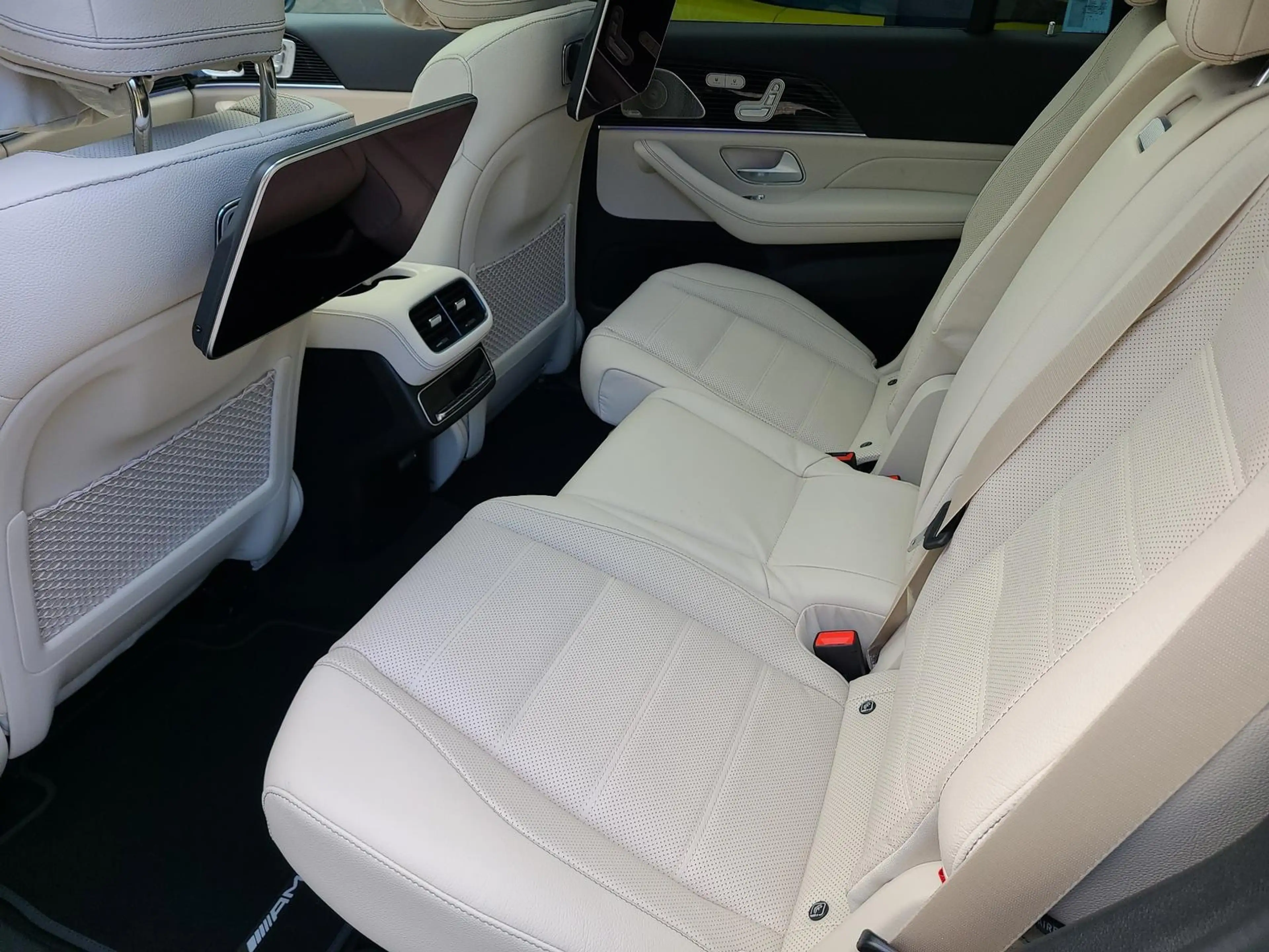 Mercedes-Benz GLS 450 d 4Matic AMG+AHK+Ultimate+Distron.+StHeiz — photo 10