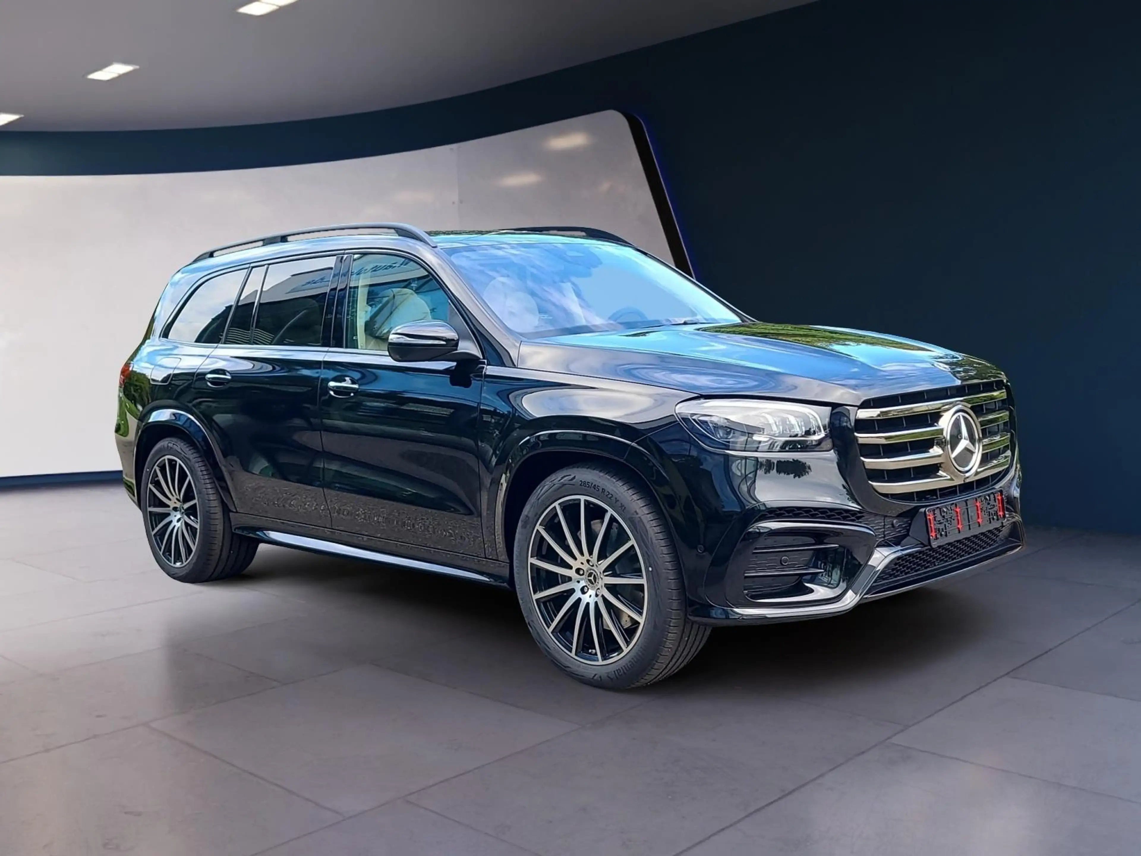 Mercedes-Benz GLS 450 d 4Matic AMG+AHK+Ultimate+Distron.+StHeiz — photo 3