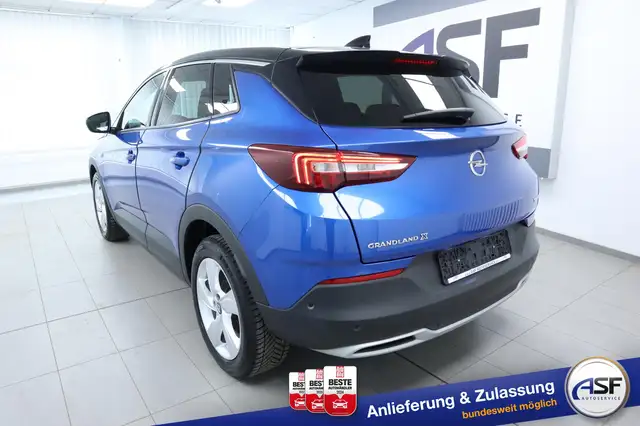 Opel Grandland view 9