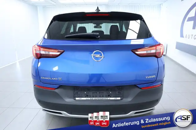 Opel Grandland view 8