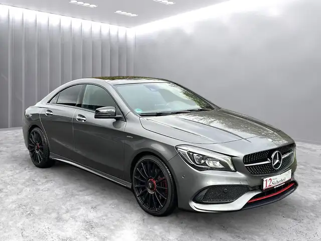 Mercedes-Benz CLA 250 AMG *2HD/PANO/LED/STHZ*