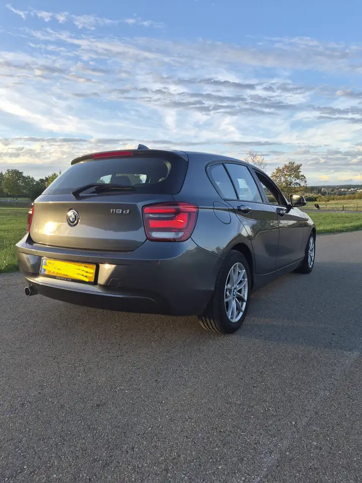 BMW 118