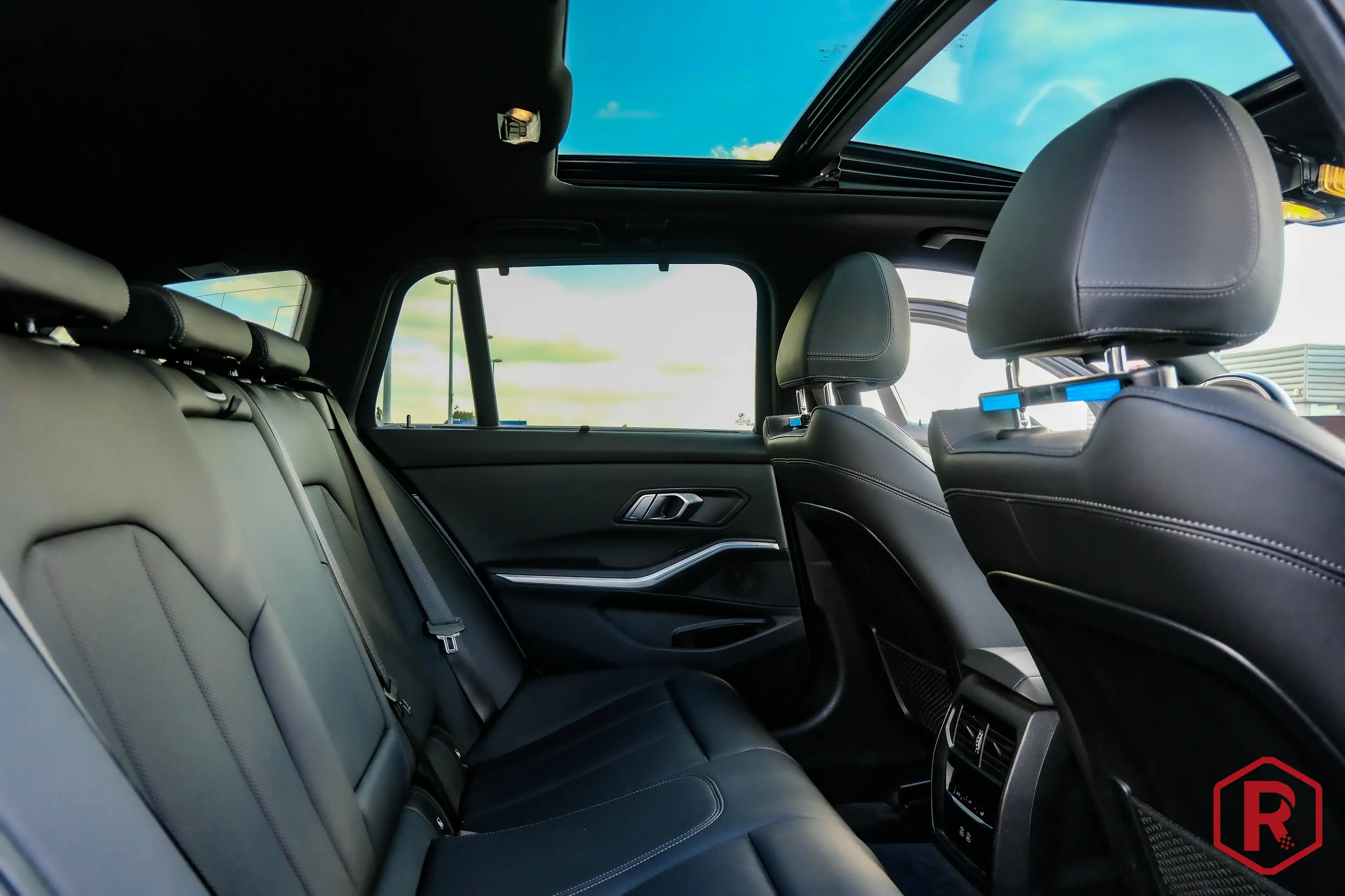 BMW 330 e Touring M Sport Hybride Facelift LCI Garantie — photo 12