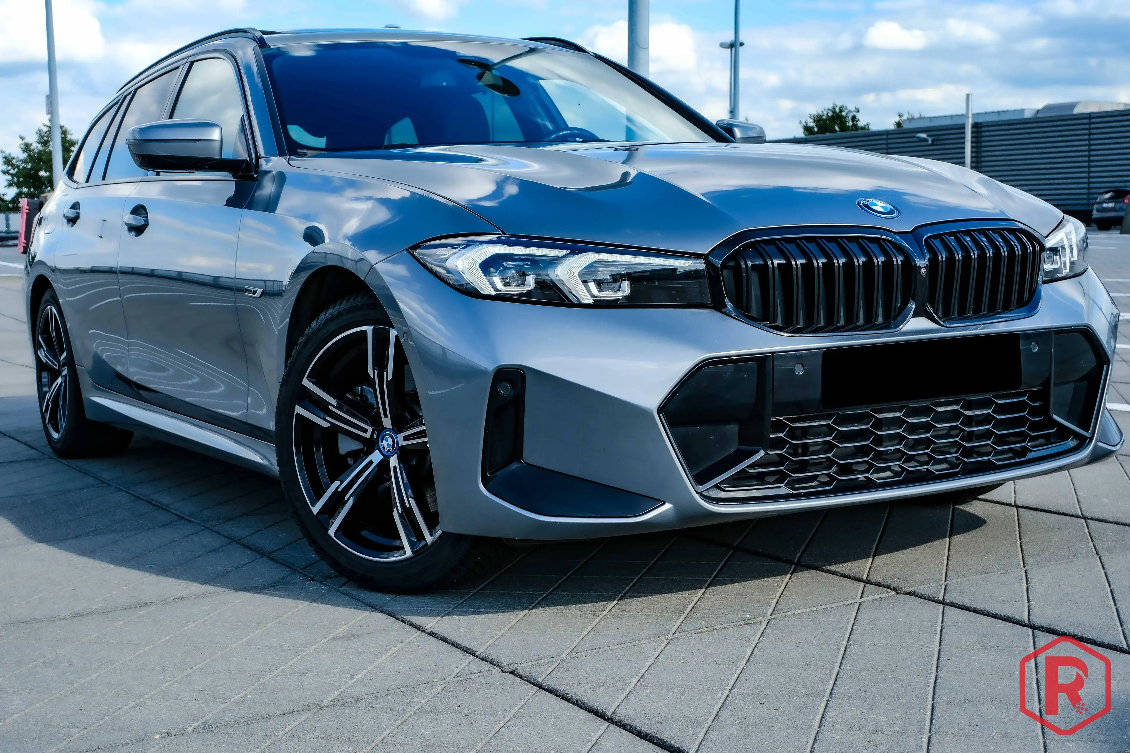 BMW 330 e Touring M Sport Hybride Facelift LCI Garantie — photo 3