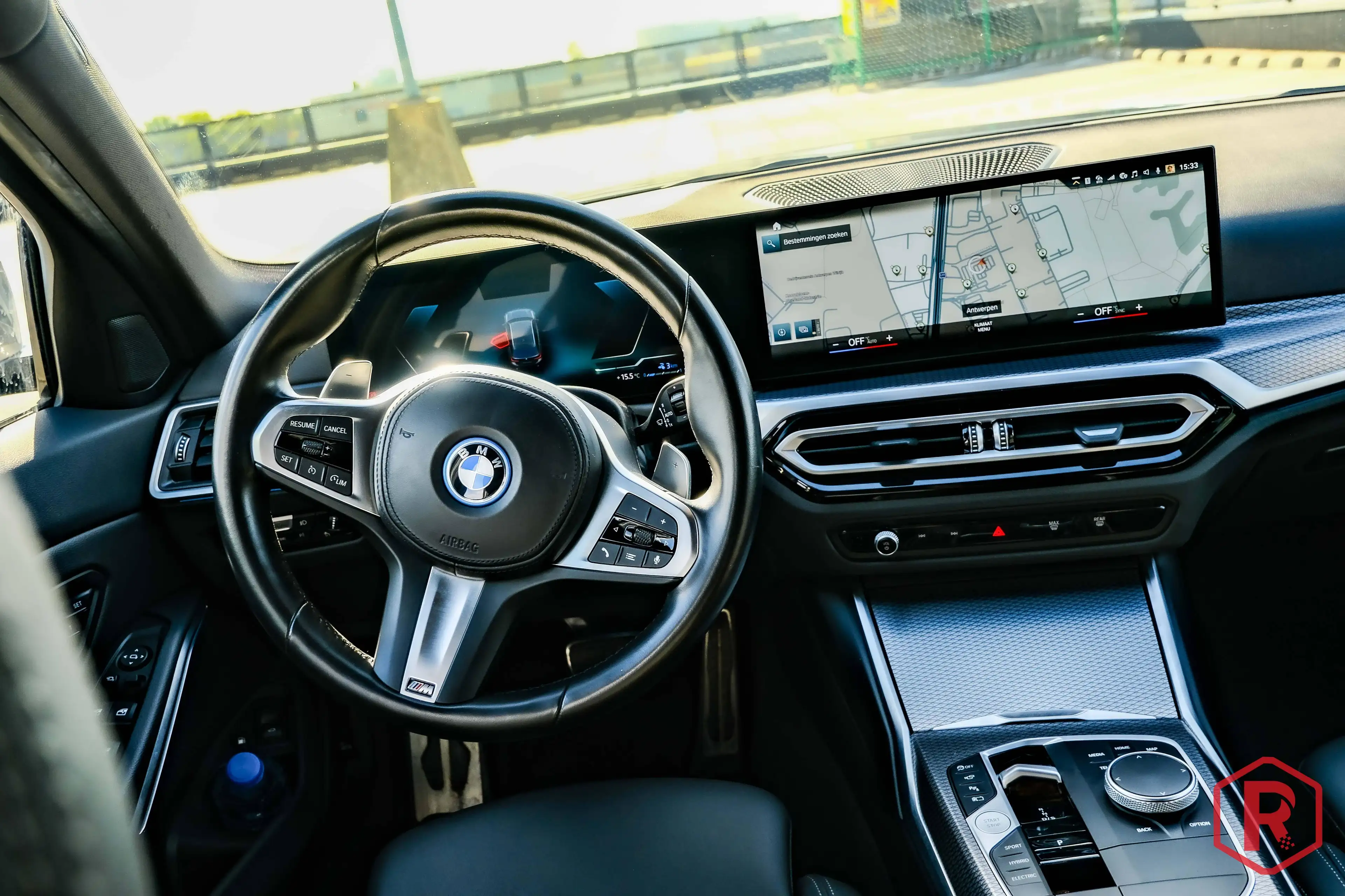 BMW 330 e Touring M Sport Hybride Facelift LCI Garantie — photo 9