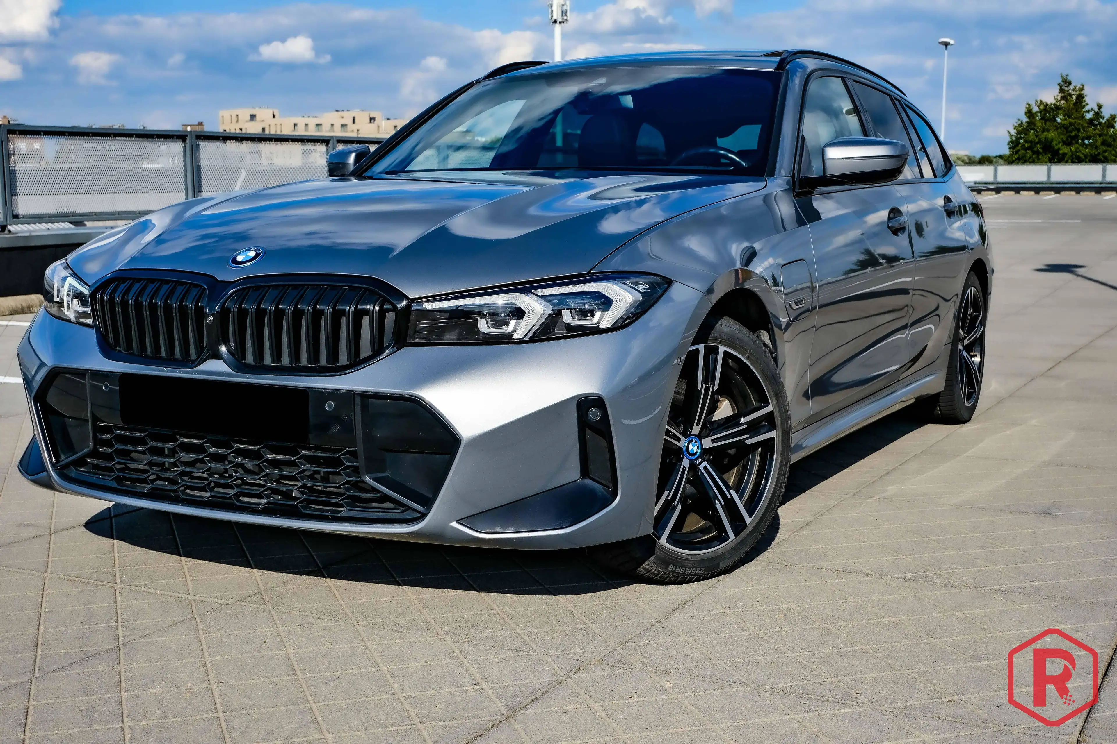 BMW 330 e Touring M Sport Hybride Facelift LCI Garantie