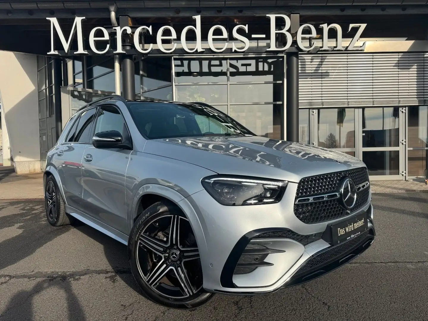 Mercedes-Benz GLE 300 d AMG AHK+360°+HUD+Pano+MBeam+Burm+Air Silber - 1