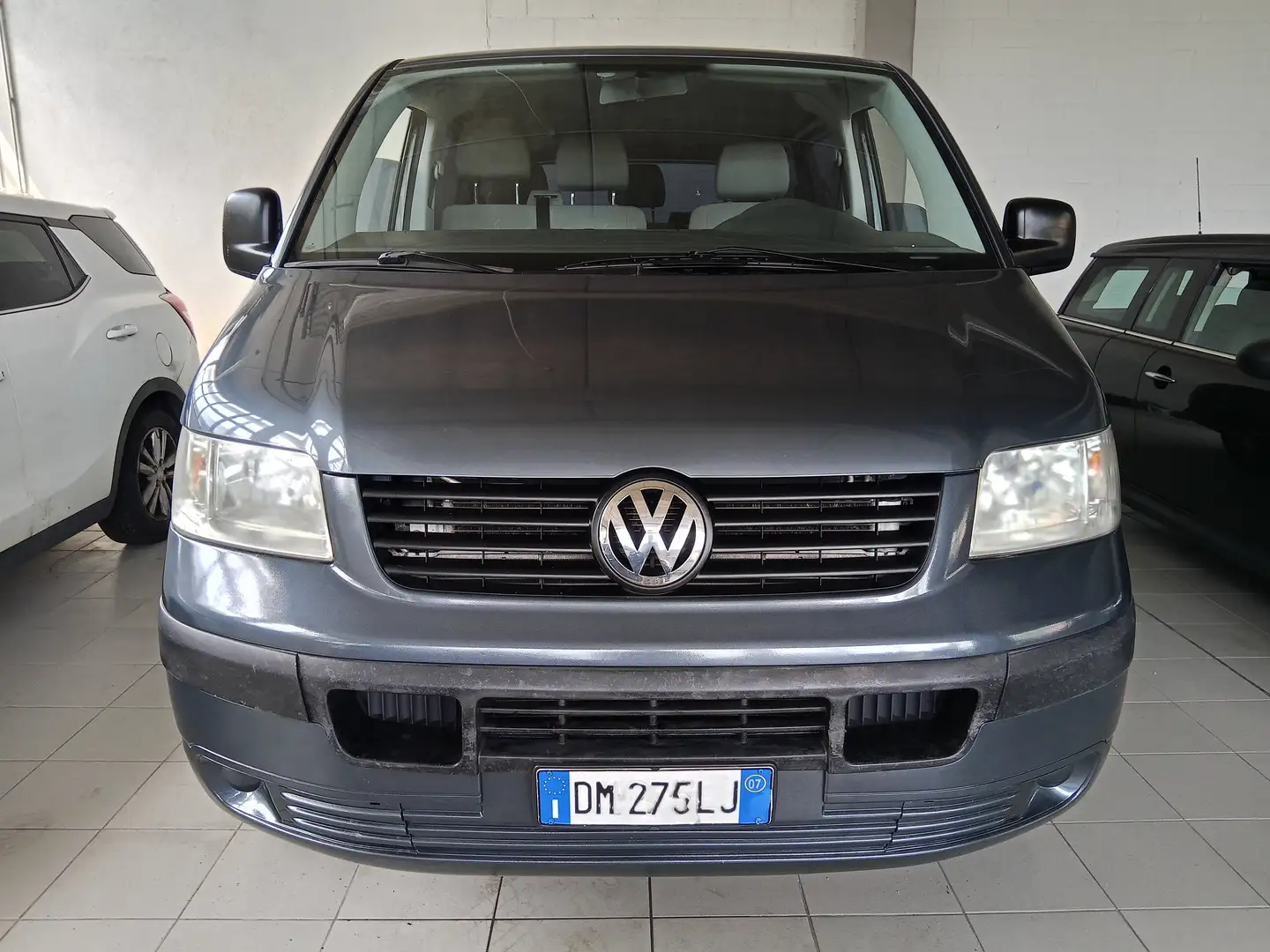 Volkswagen T5 Multivan 2.5 tdi Comfortline tiptronic GANCIO TRAINO Bleu - 2