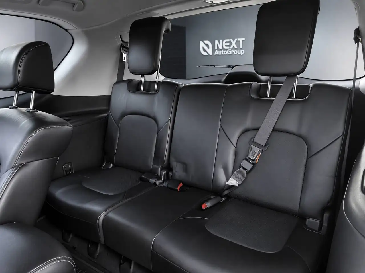 Infiniti QX80 fotografie Infiniti QX80