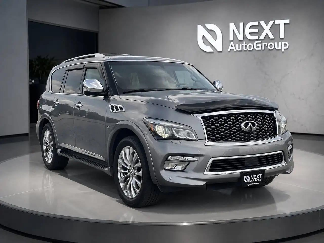 Infiniti QX80 fotografie Infiniti QX80