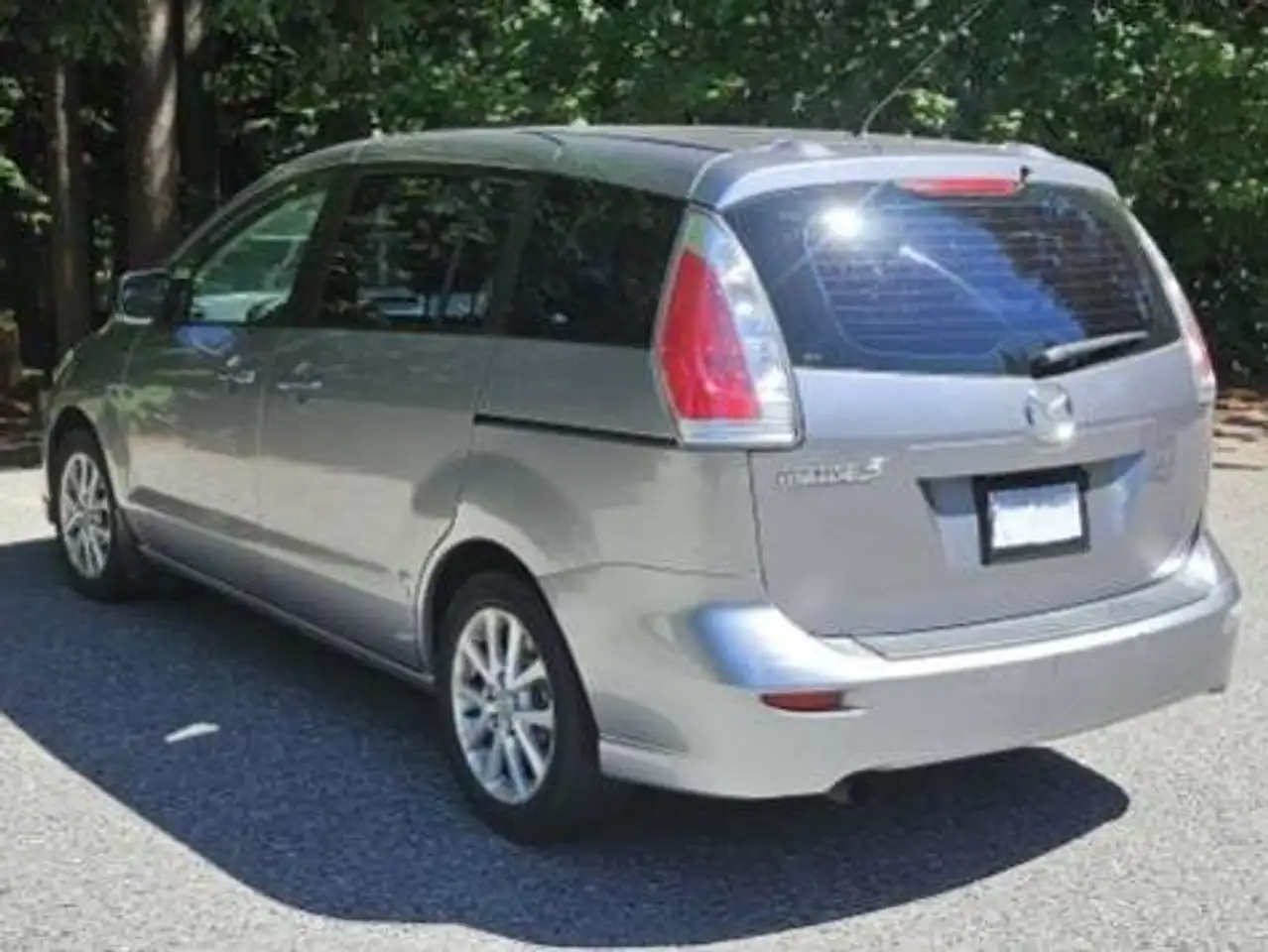 Mazda 5 photo Mazda 5