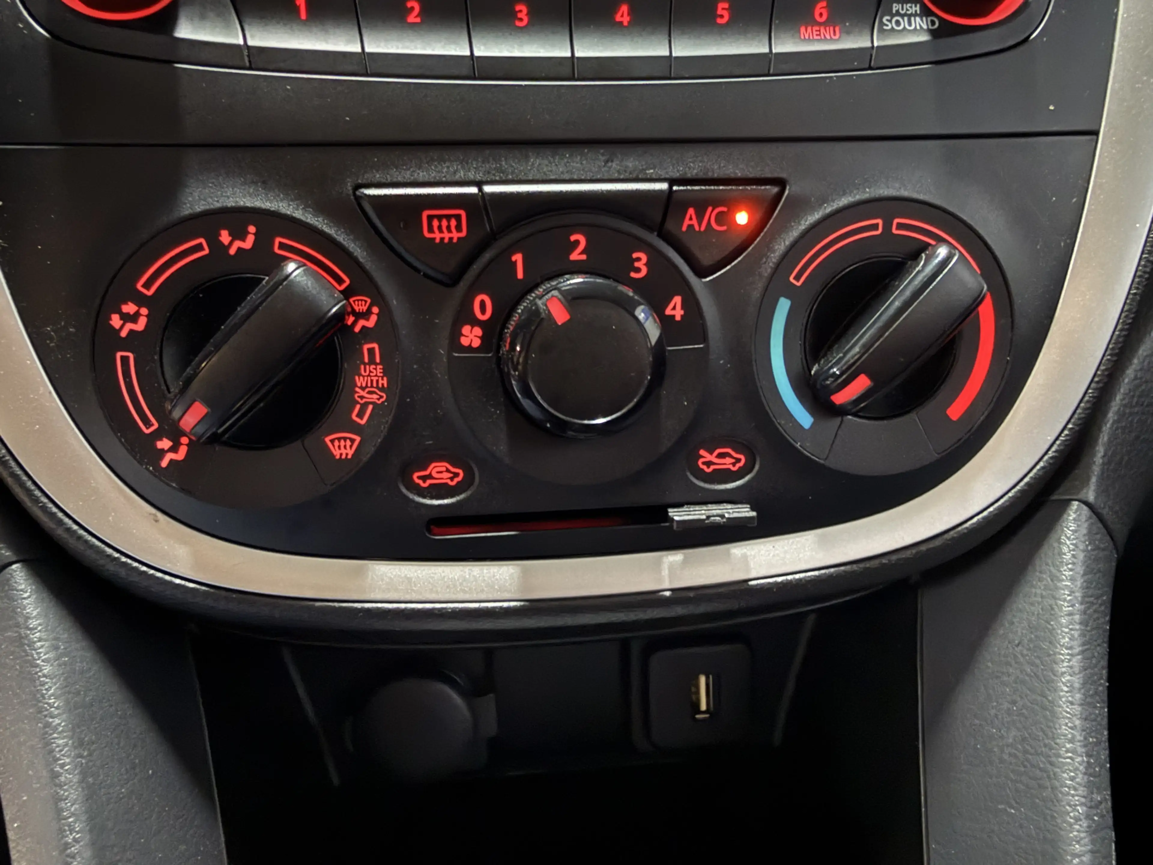 Suzuki Celerio 1.0 Comfort // Airco // Cruise — photo 10
