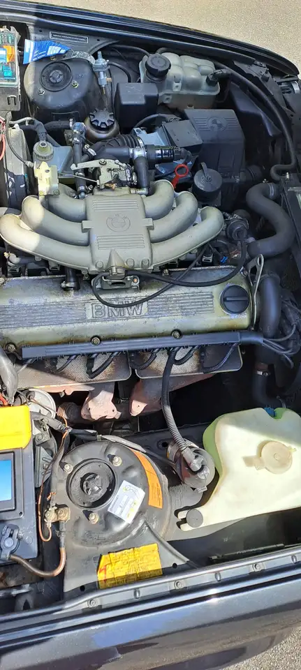 BMW 320i, foto 10
