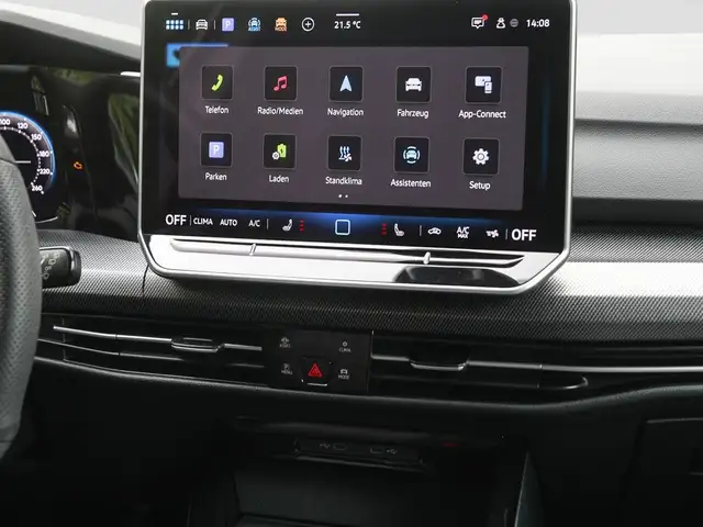 Volkswagen Golf view 13