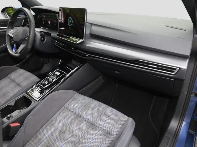Volkswagen Golf view 9