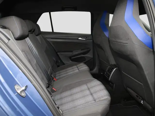 Volkswagen Golf view 11