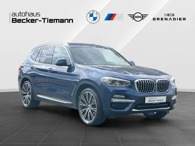 BMW X3 view 7