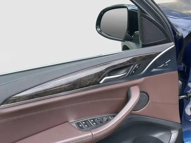 BMW X3 view 15