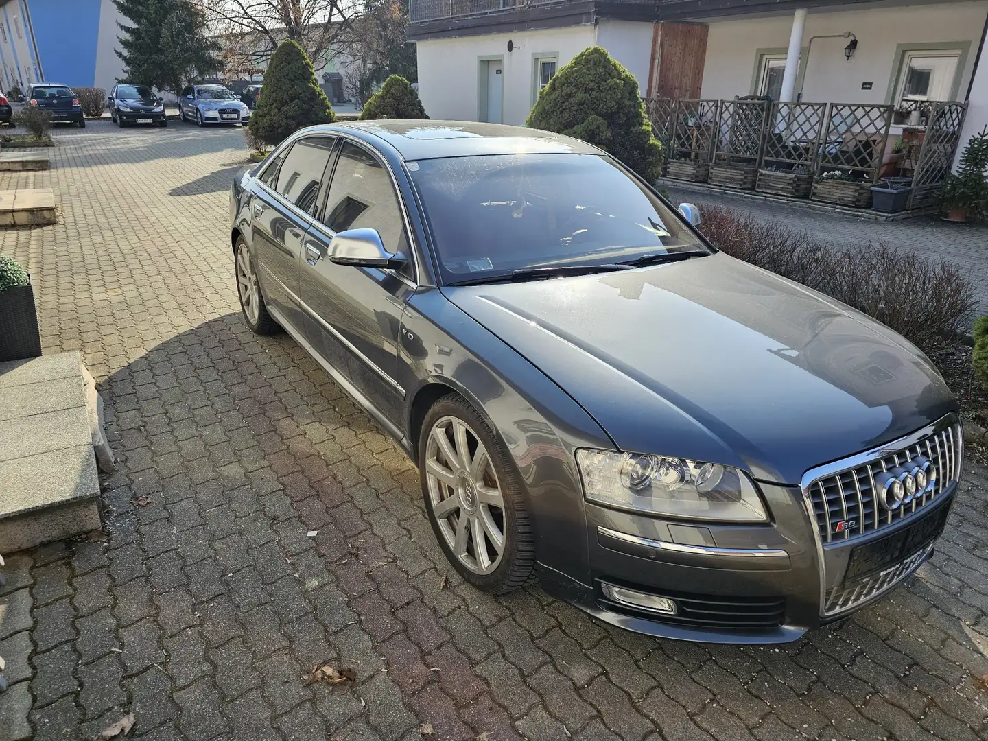 Audi S8 5,2 V10 quattro Tiptronic - 2