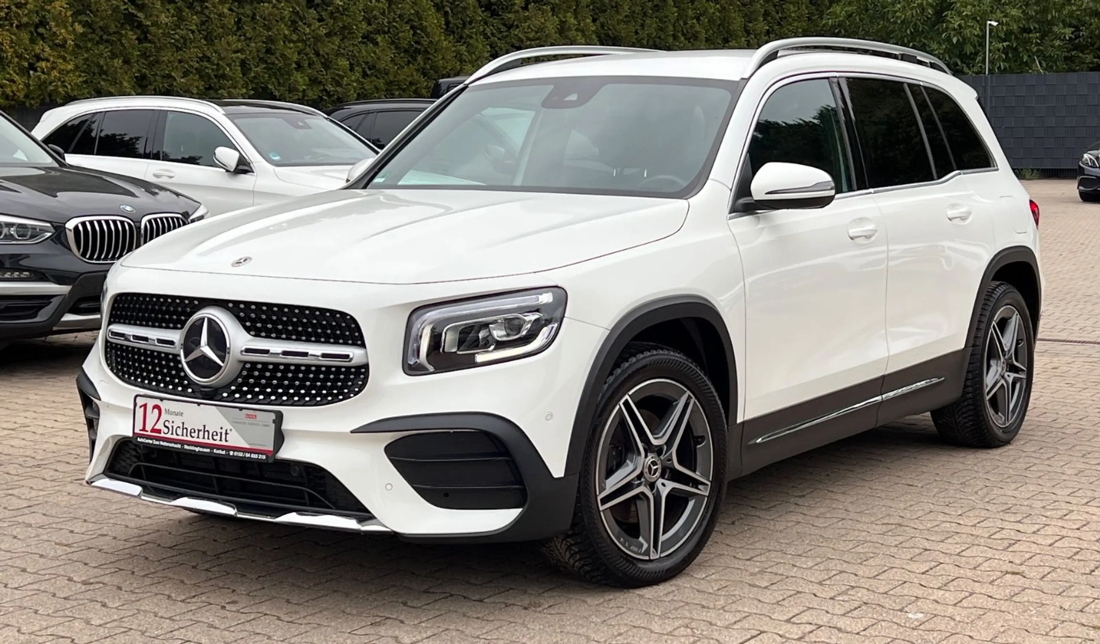 Mercedes-Benz GLB 200 d AMG LINE 8G-DCT-7*SITZER-LEDER-R.CAM-