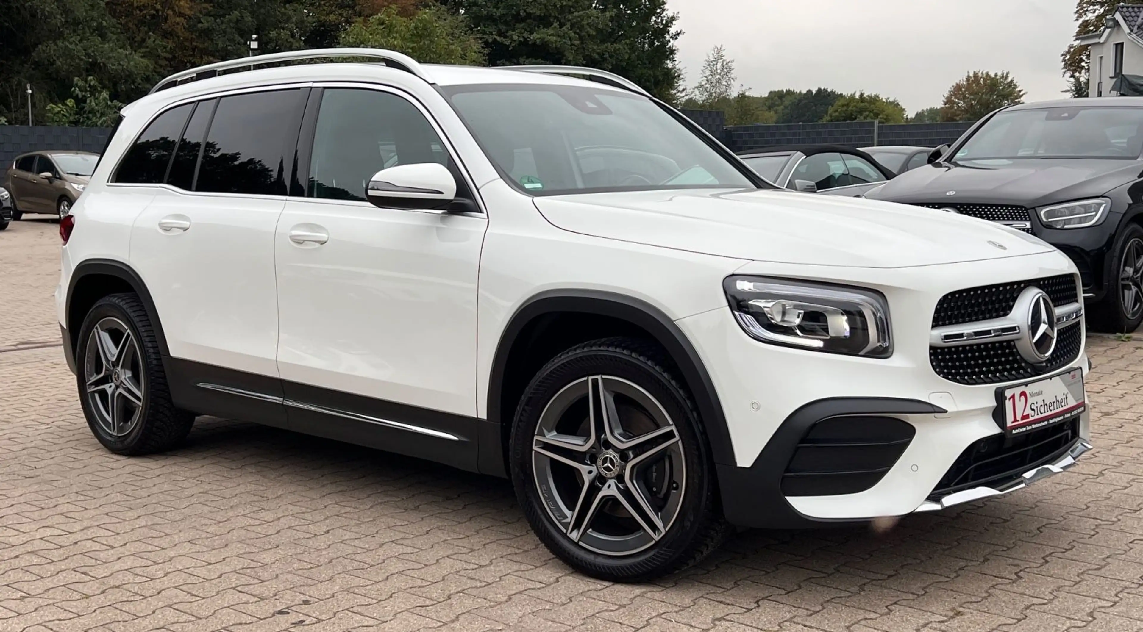 Mercedes-Benz GLB 200 d AMG LINE 8G-DCT-7*SITZER-LEDER-R.CAM- — photo 6